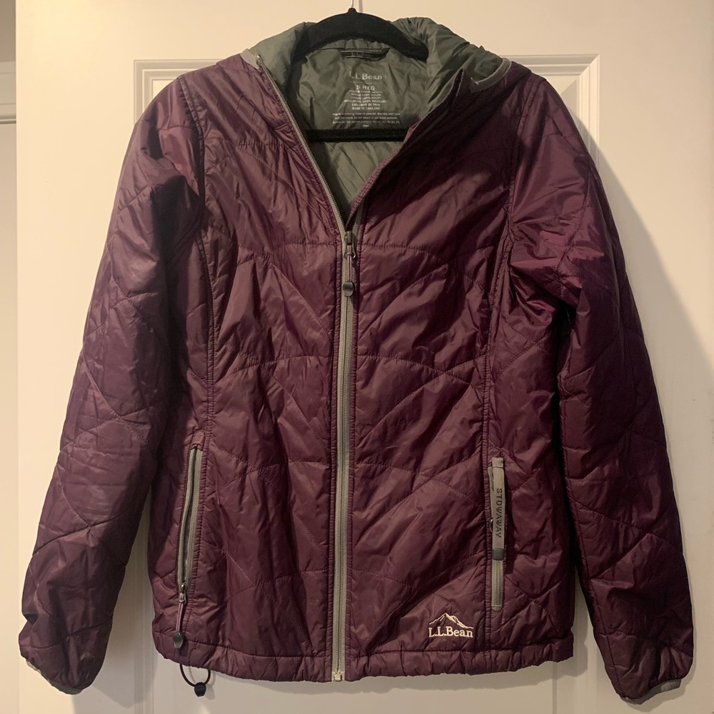 L.L. Bean Primaloft Light Shell Stowaway Jacket Women’s size Small